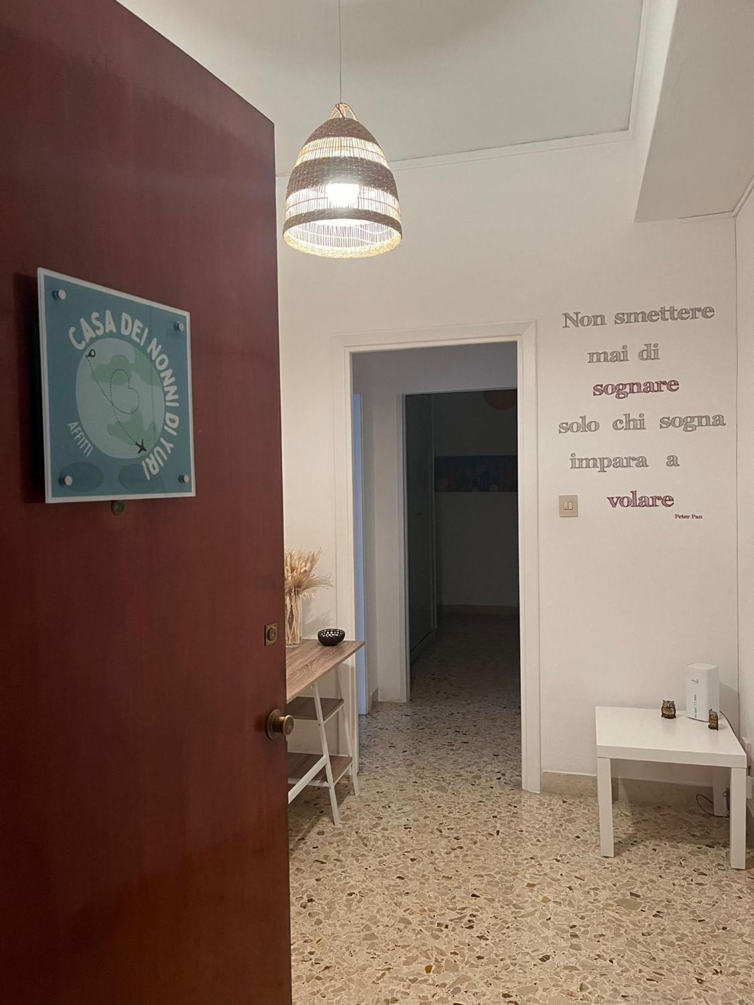 לינה וארוחת בוקר פלרמו Casa Dei Nonni Di Yuri מראה חיצוני תמונה